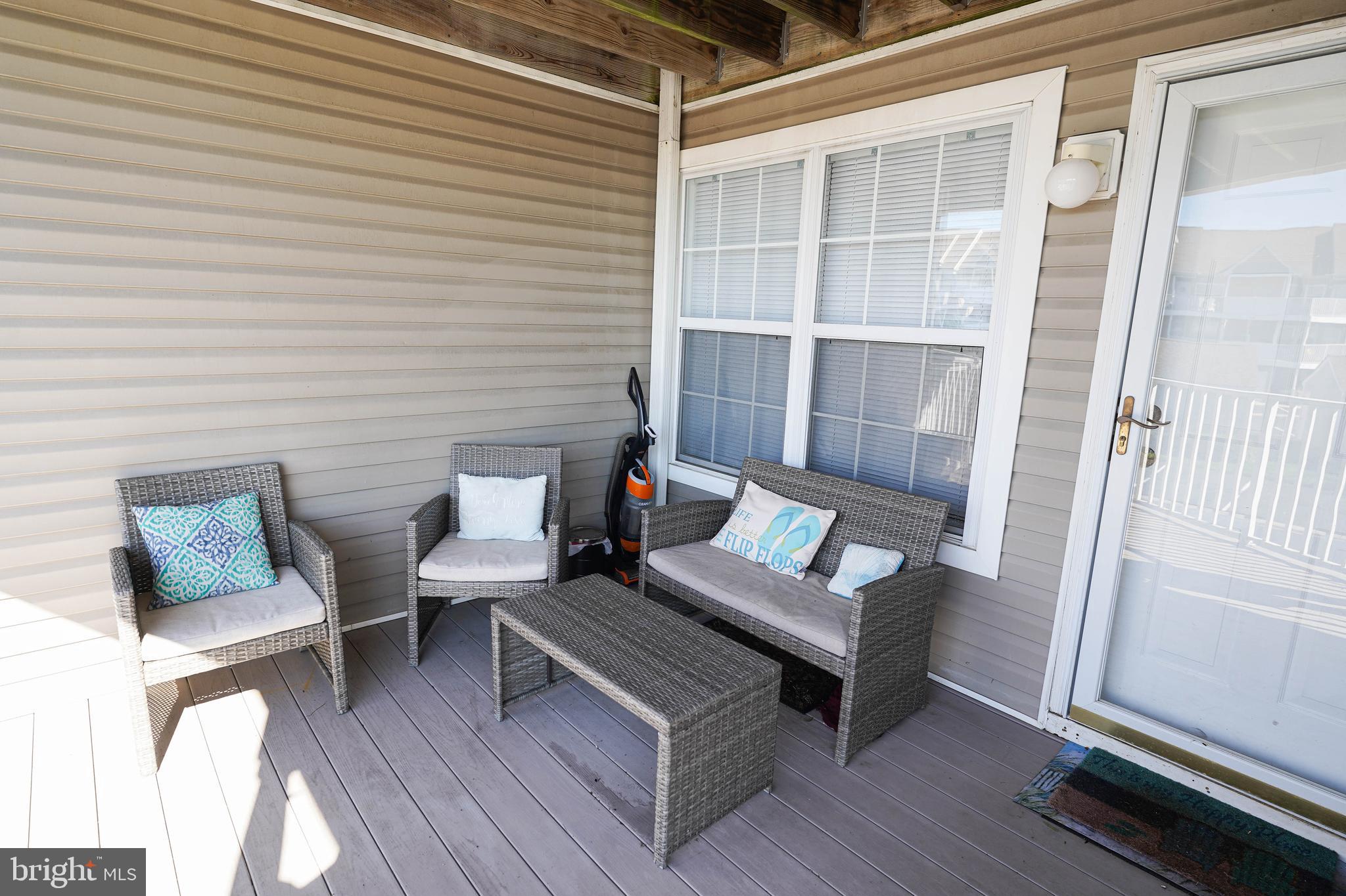 37182 Harbor Drive, Unit 264 Ocean View, DE 19970 - Photo 5 of 55 a view of a room with lounge chair and a window