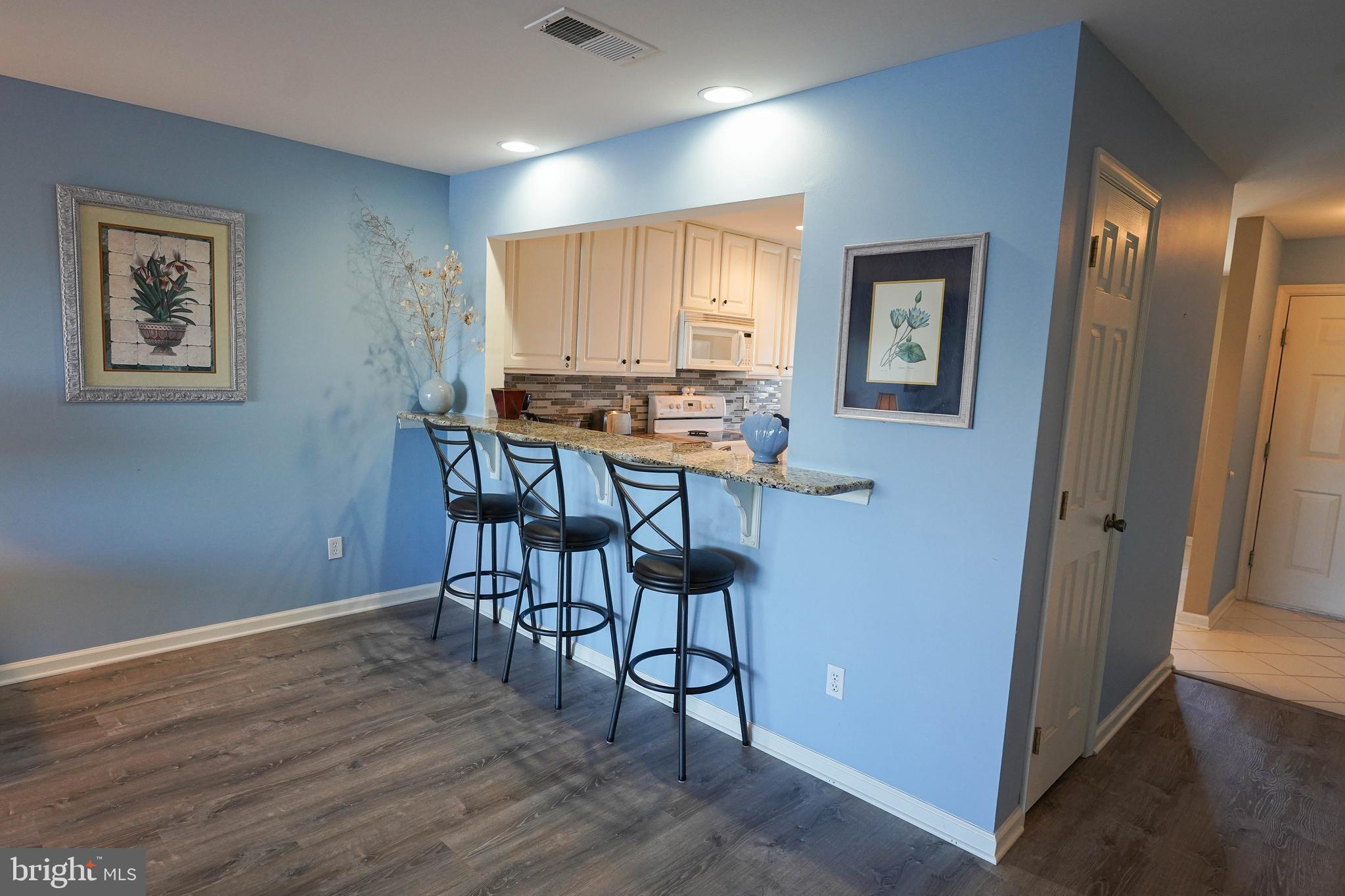 37182 Harbor Drive, Unit 264 Ocean View, DE 19970 - Photo 10 of 55 a view of a livingroom with furniture and window
