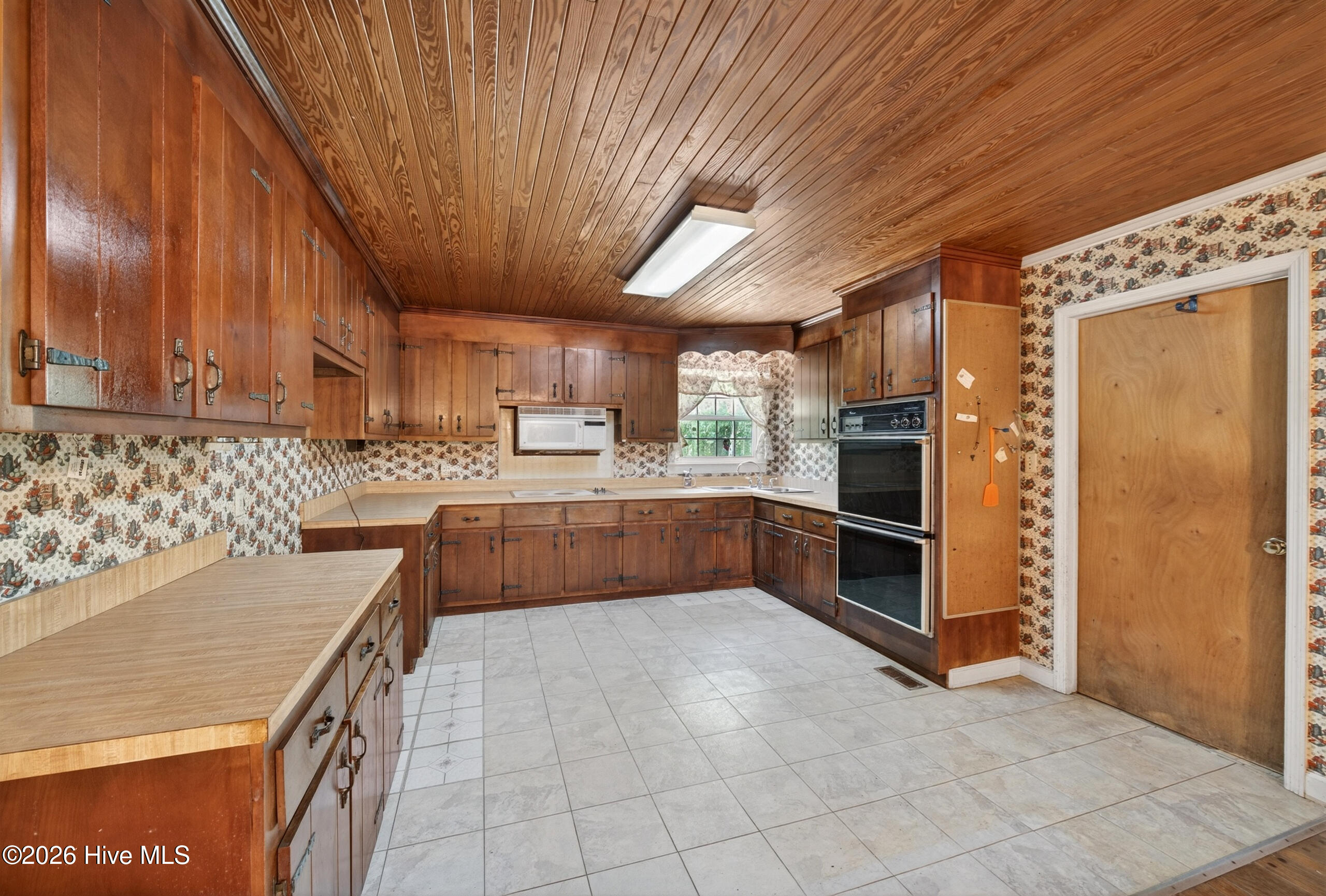 380 Fort Island Road Eure, NC 27935 - Photo 9 of 33
