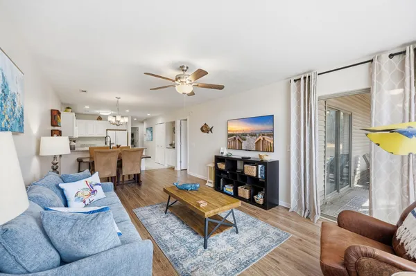 $345,000 | 616 Pinehurst Lane, Unit 22B, Pawleys Island, SC 29585