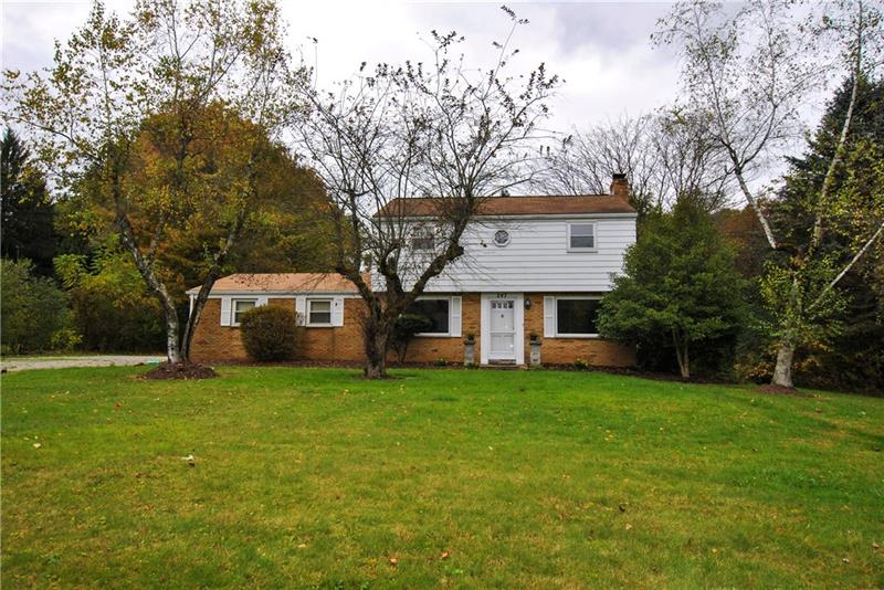 247 S Trail Butler, PA 16002 - Photo 2 of 20