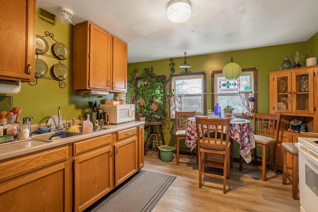 48 Pleasant Street Ayer, MA 01432 - Photo 13 of 35