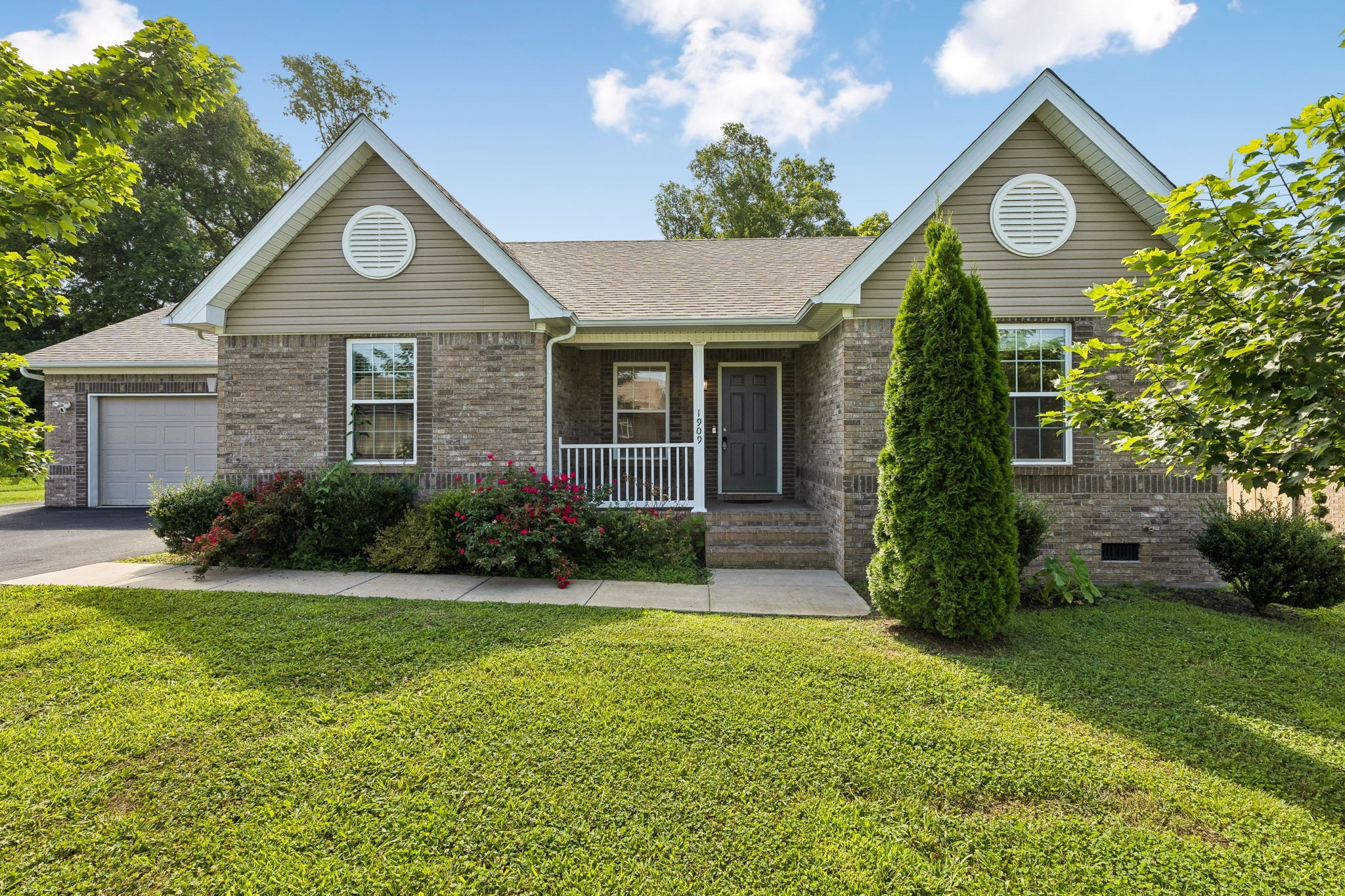 1909 Susan Road Columbia, TN 38401 - Photo 1 of 53