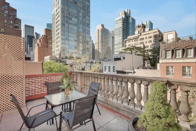 $6,500,000 | 330 East 51st Street | Midtown East