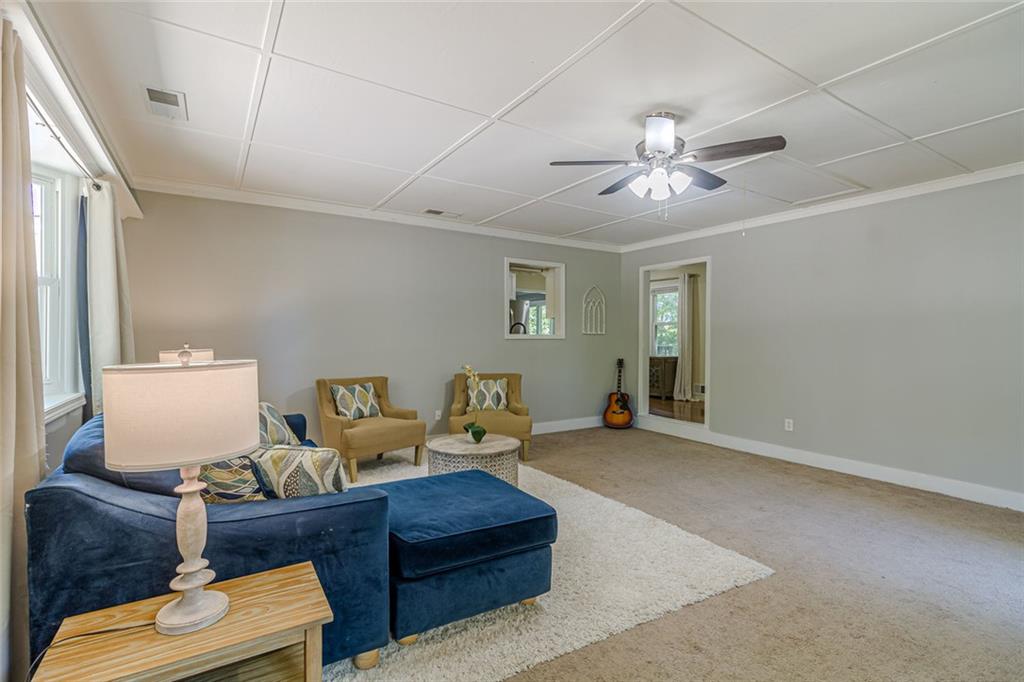 1527 Bennett Road Grayson, GA 30017 - Photo 7 of 34
