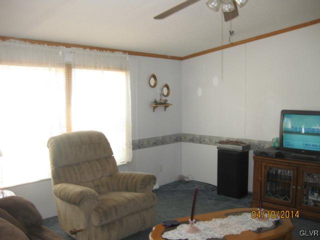 69 Swiss View Road Lehighton, PA 18235 - Photo 6 of 40 Gallery Image 6