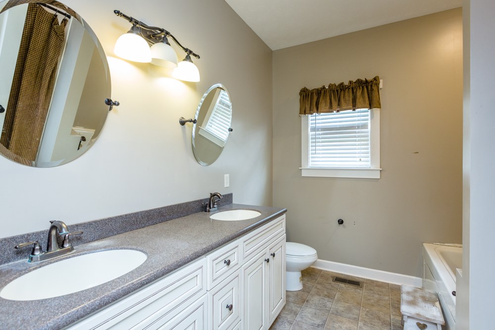 4170 Kratzer Road Harrisonburg, VA 22802 - Photo 10 of 36 Gallery Image 10