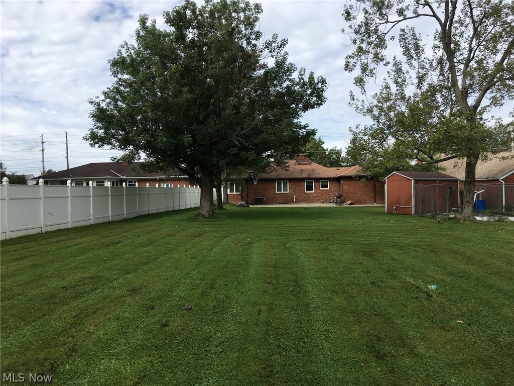 7027 Ridge Road Parma, OH 44129 - Photo 27 of 29