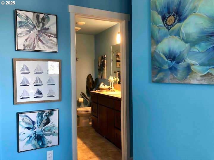 16319 Lower Harbor Road Brookings, OR 97415 - Photo 16 of 23 a view of a entryway