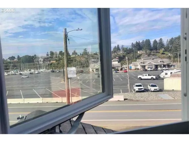 $637,000 | 16319 Lower Harbor Road, Brookings, OR 97415