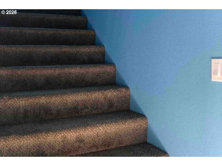 16319 Lower Harbor Road Brookings, OR 97415 - Photo 4 of 23 a living room with a couch