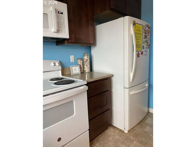 $637,000 | 16319 Lower Harbor Road, Brookings, OR 97415