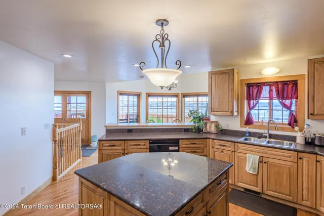 $759,000 | 20 Bonnie Road, Pinedale, WY 82941