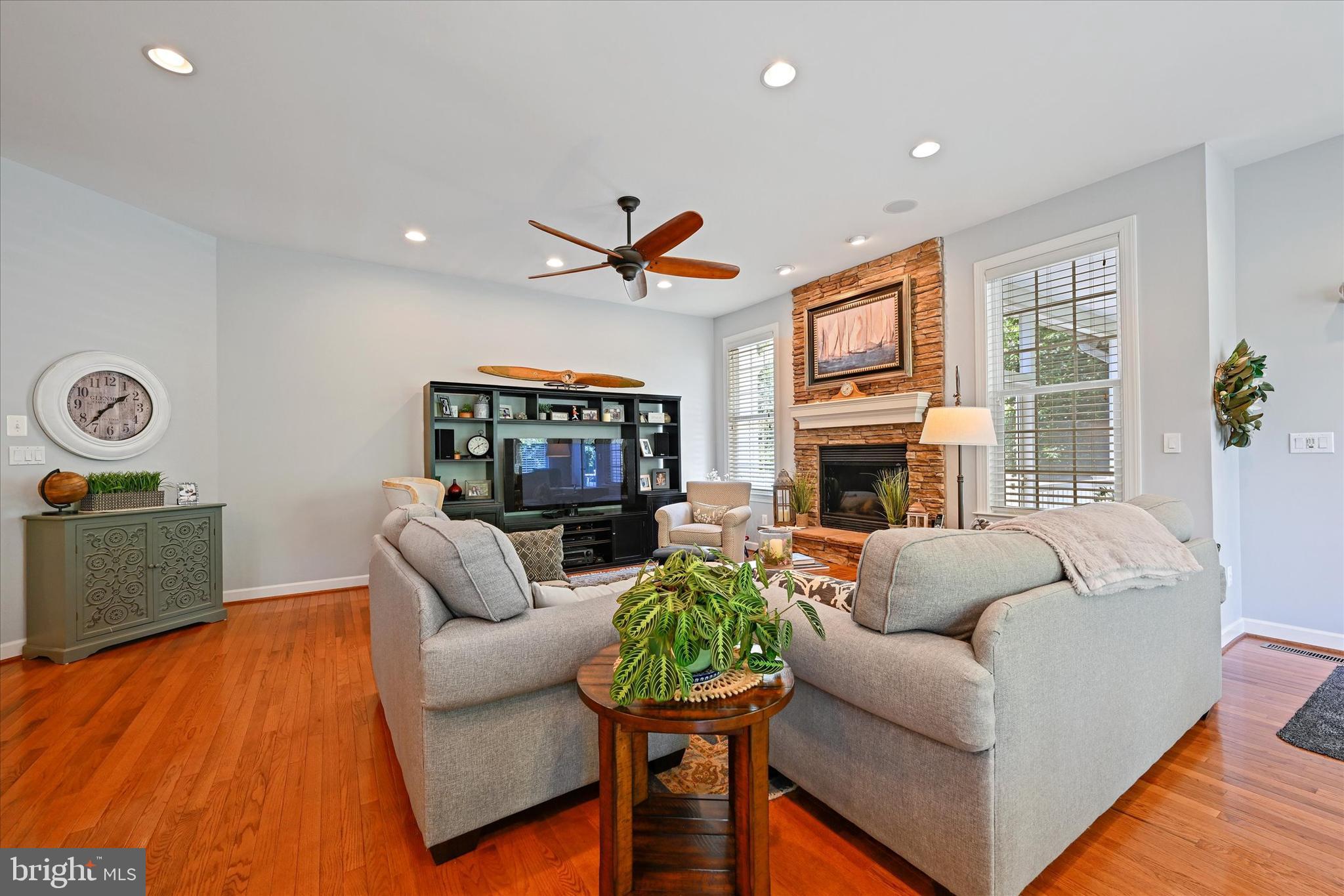 1224 Whetstone Drive Arnold, MD 21012 - Photo 19 of 42 Family Room