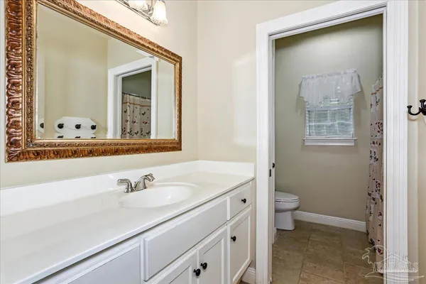$549,900 | 5557 Bay Meadows Drive, Milton, FL 32583