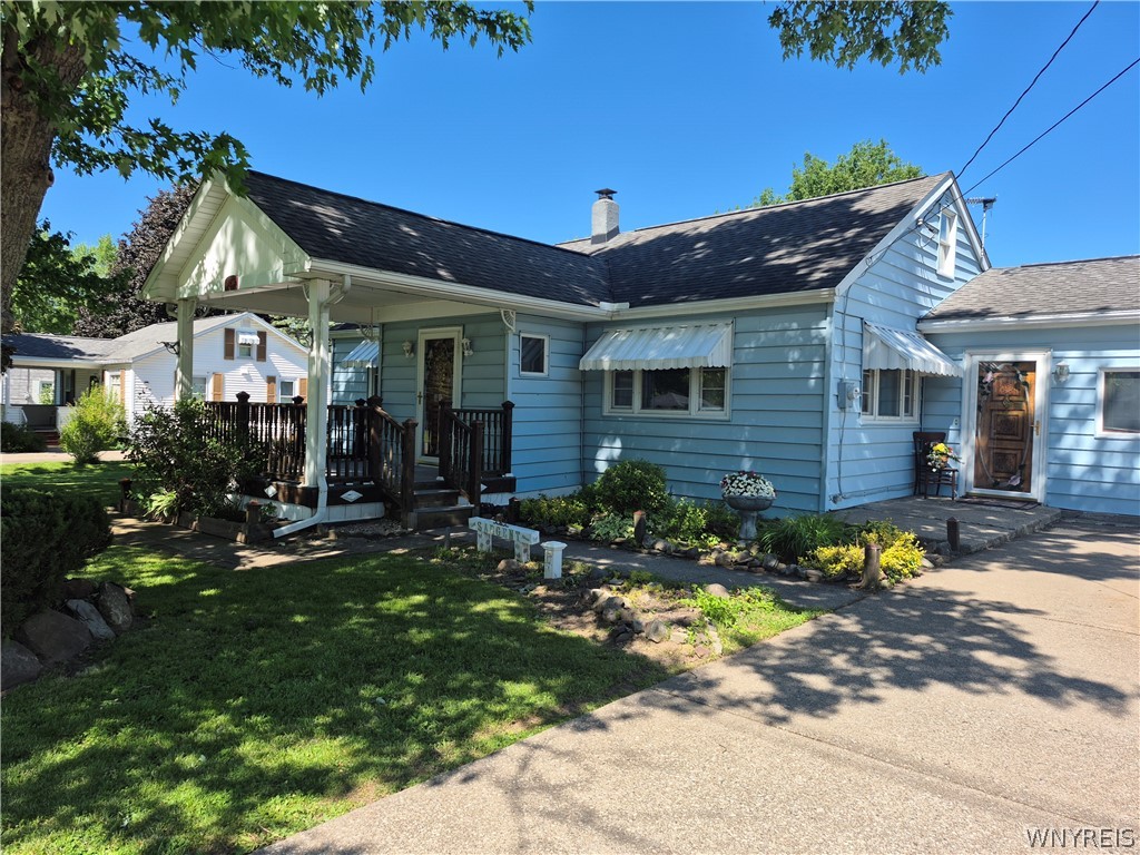 3835 Bates Road Medina, NY 14103 - Photo 3 of 30 A maintainence free front porch to gather on.