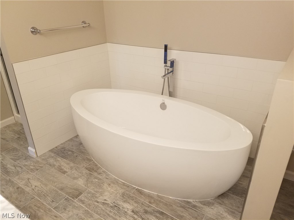 7388 Peck Road Ravenna, OH 44266 - Photo 15 of 35 Gallery Image 15