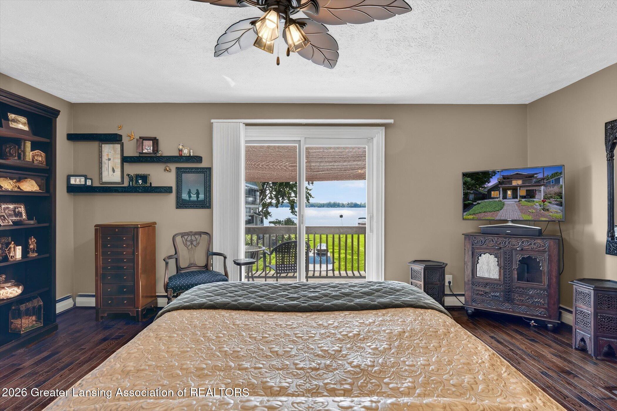 6227 West Reynolds Road Haslett, MI 48840 - Photo 45 of 92 32-6227-W-Reynolds-Rd-WindowStill-Photog