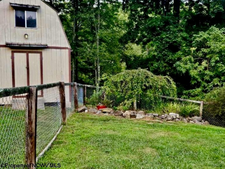 1069 Rinehart Road Wallace, WV 26448 - Photo 29 of 39 Gallery Image 29