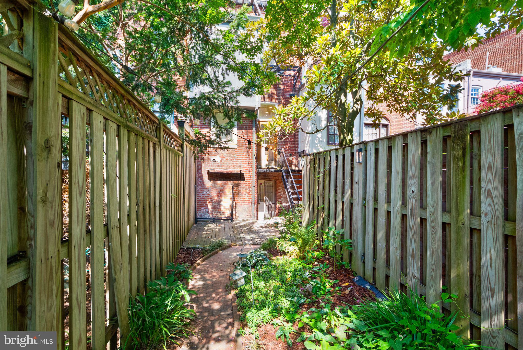 210 4th Street Southeast Washington, DC 20003 - Photo 46 of 71