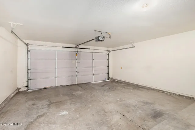 $1,800 | 8759 West Coronado Road, Phoenix, AZ 85037