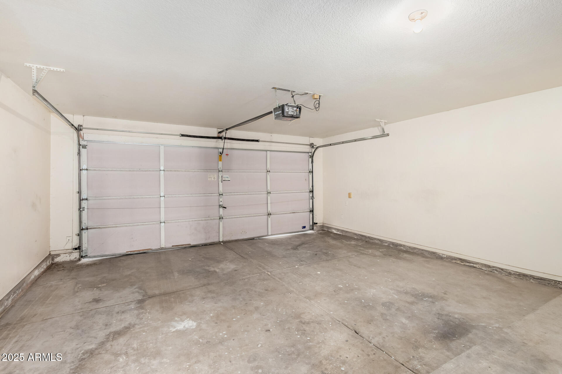 8759 West Coronado Road Phoenix, AZ 85037 - Photo 21 of 28 25 - Coronado