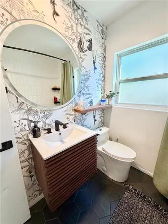 $2,399 | 2005 Virginia Drive, Orlando, FL 32803