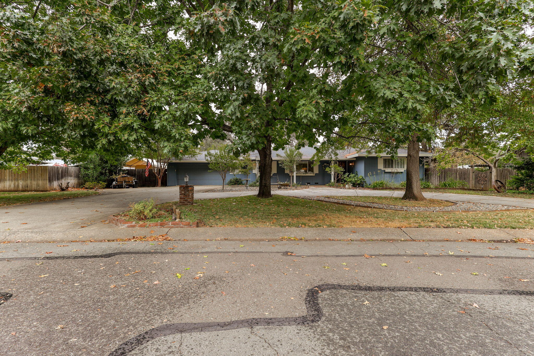 7077 Riata Drive Redding, CA 96002 - Photo 43 of 81 RV parking