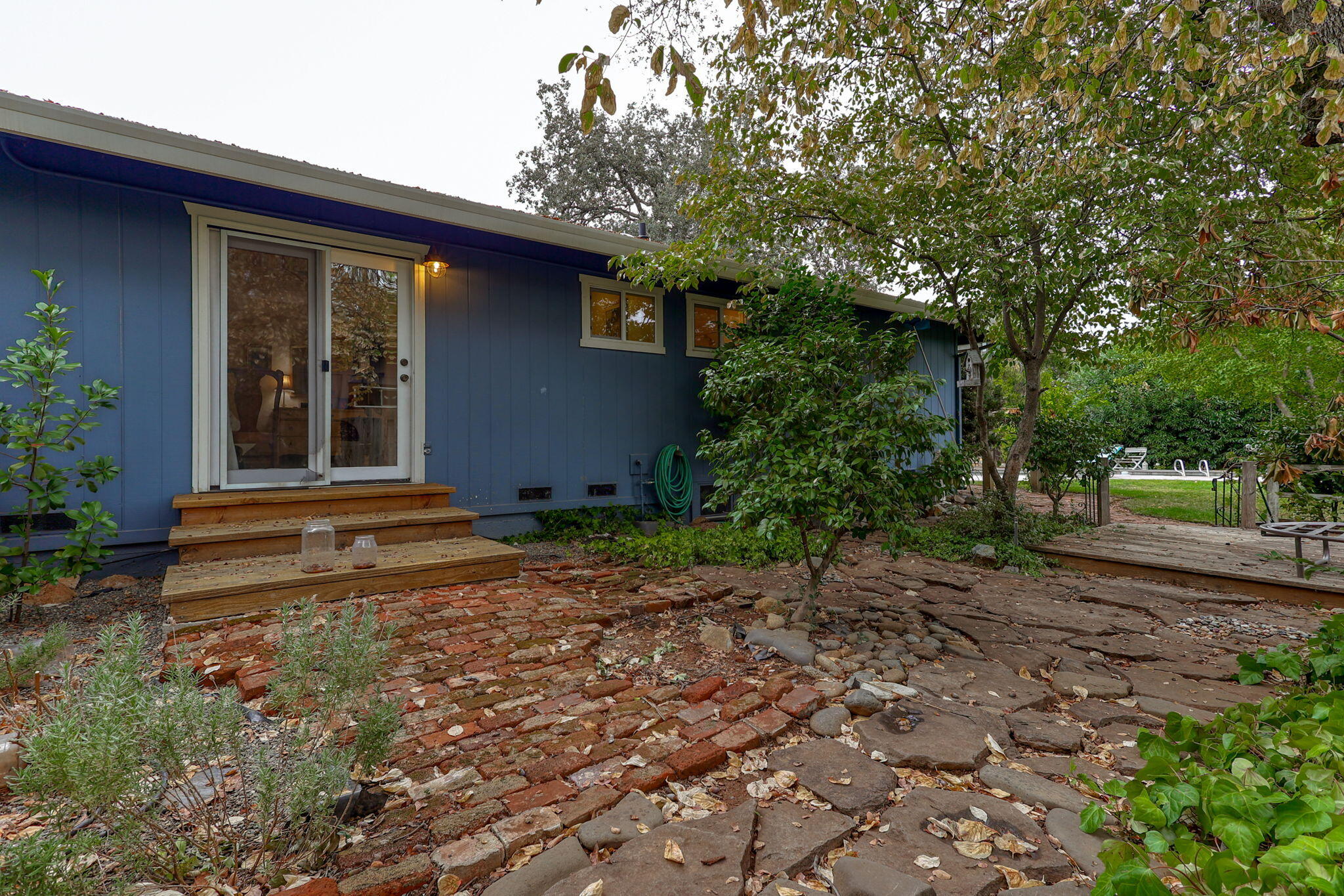 7077 Riata Drive Redding, CA 96002 - Photo 59 of 81 49-web-or-mls-IMG_0424