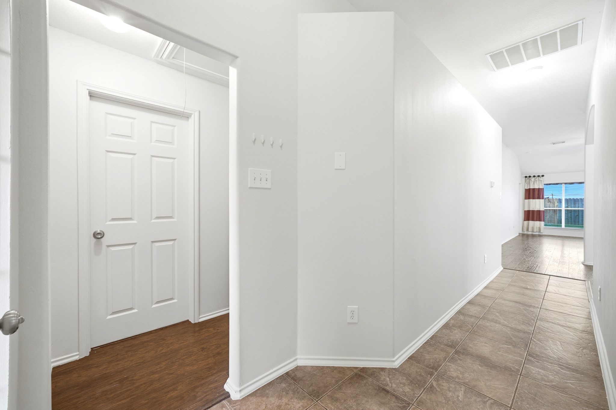 6931 Hamilton Falls Lane Spring, TX 77379 - Photo 6 of 36
