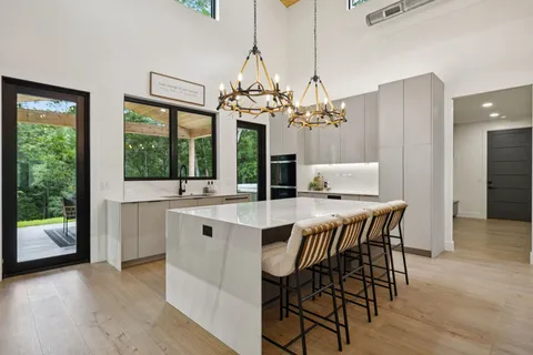 $2,000,000 | 1010 Bison Ridge, Joelton, TN 37080