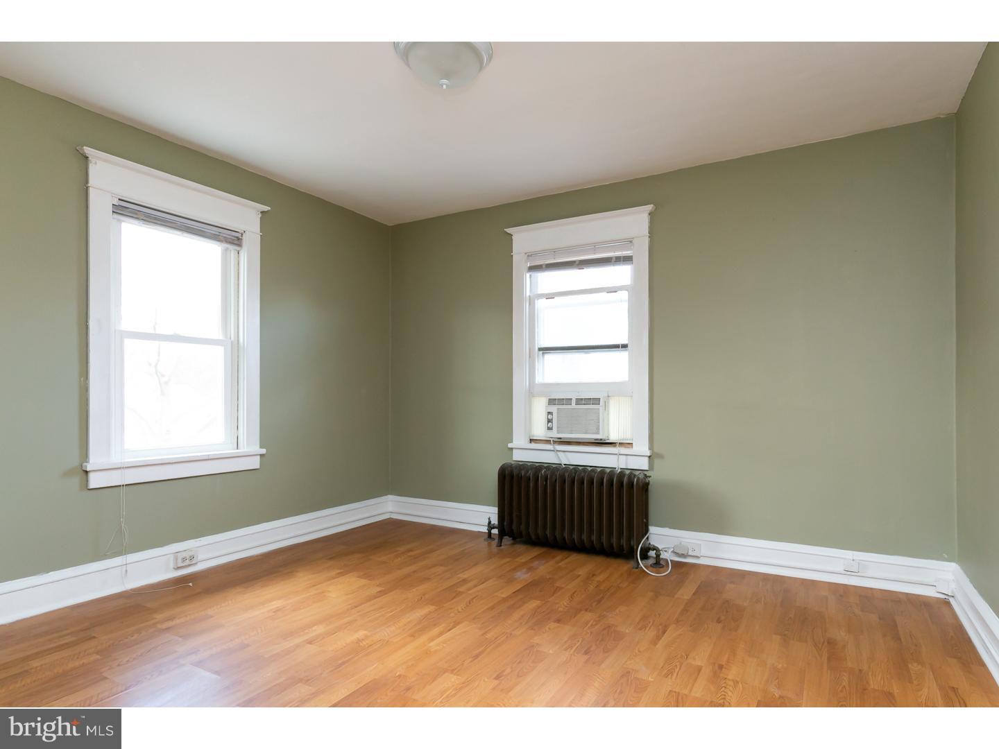 116 Henry Street Riverside, NJ 08075 - Photo 14 of 25 Bedroom - Main