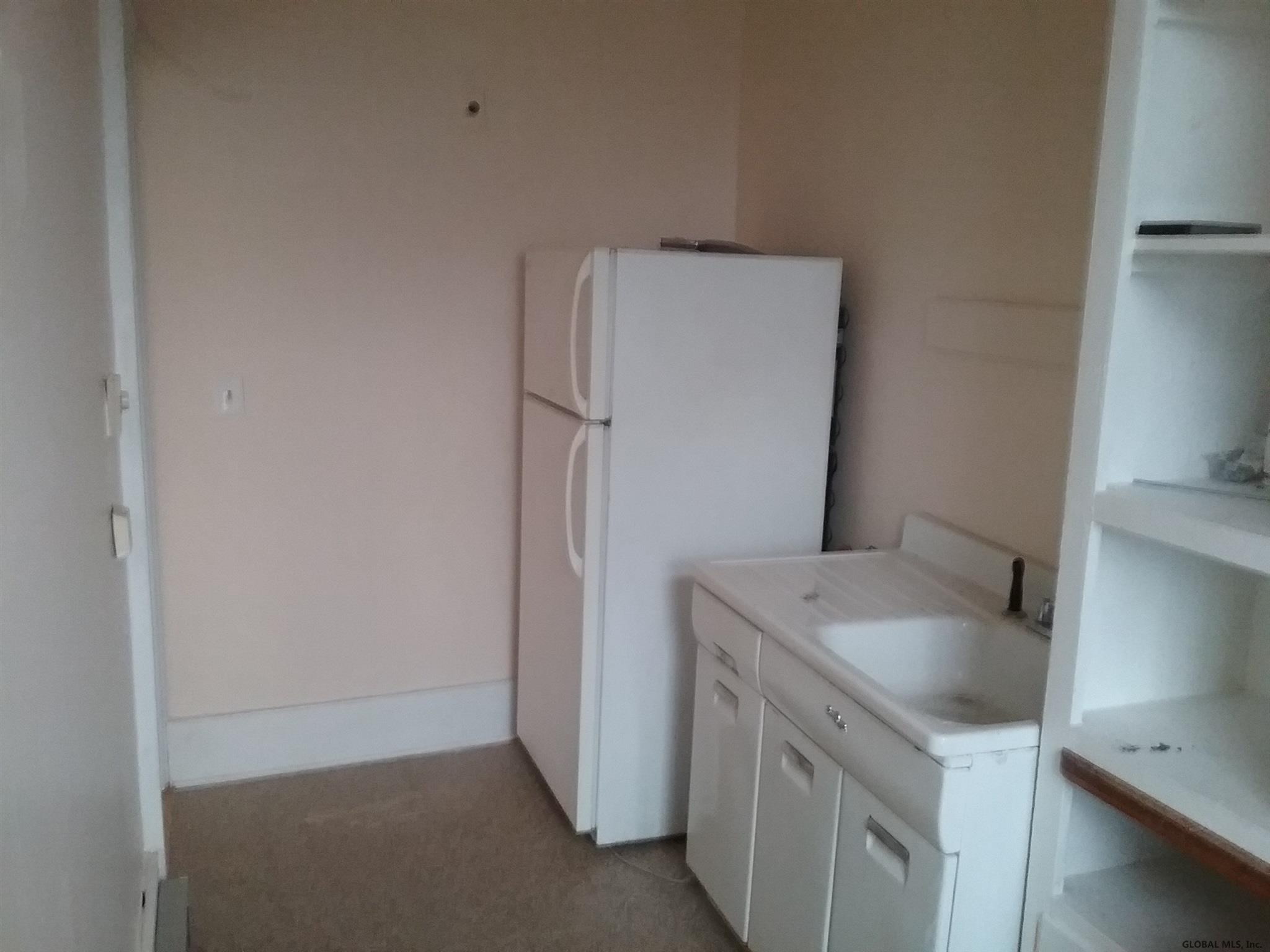 4 Irving Place, Unit 2 Troy, NY 12180 - Photo 7 of 8 Photo 11