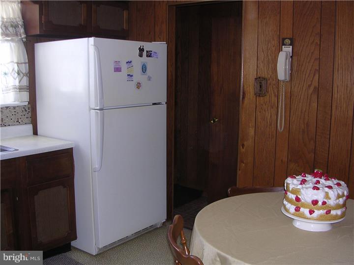 1925 Rickert Road Perkasie, PA 18944 - Photo 5 of 17 Kitchen
