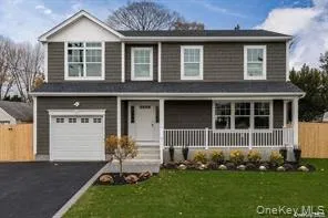 $869,999 | 15 Dubois Avenue, Amityville, NY 11701