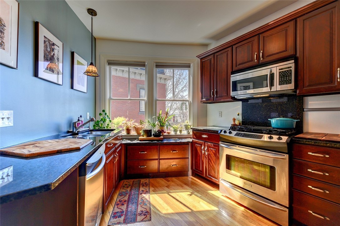 384 Benefit Street, Unit 2 Providence, RI 02903 - Photo 22 of 43