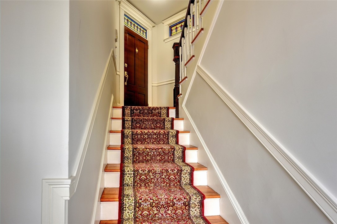 384 Benefit Street, Unit 2 Providence, RI 02903 - Photo 4 of 43