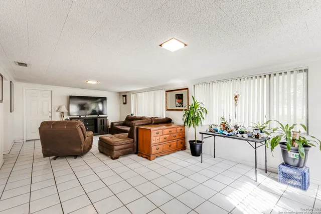 $314,999 | 359 Langton Drive, San Antonio, TX 78216