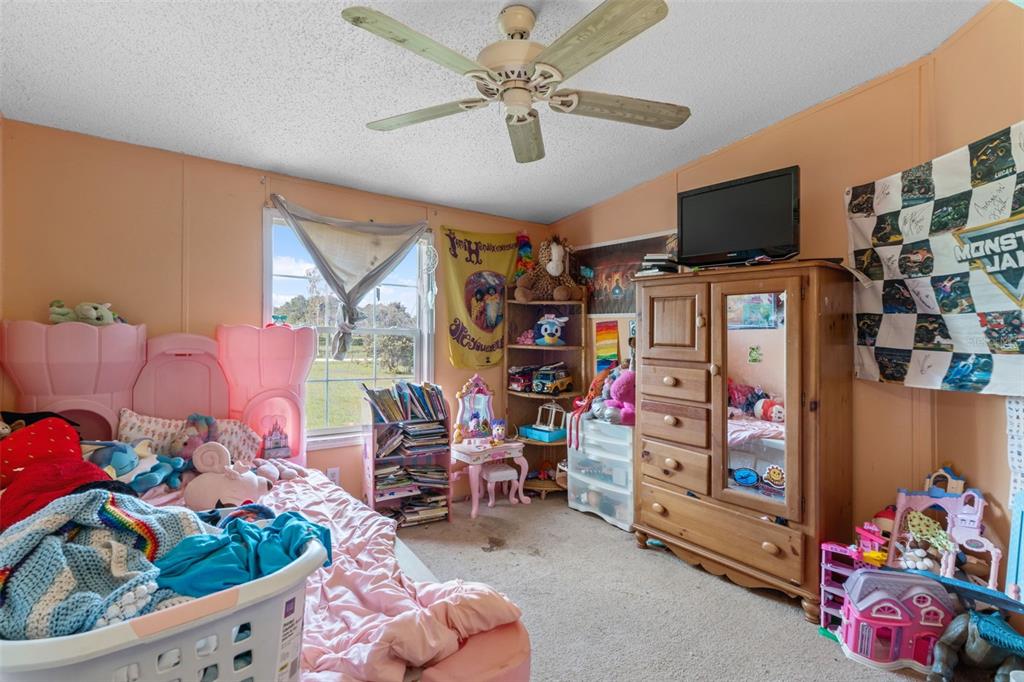 13317 Moon Road Brooksville, FL 34613 - Photo 17 of 25 Gallery Image 17
