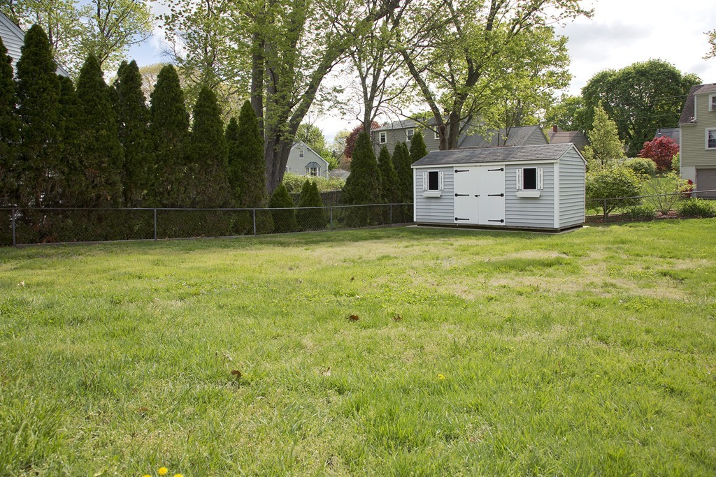 152 Clinton Road Weymouth, MA 02189 - Photo 17 of 17 Gallery Image 17