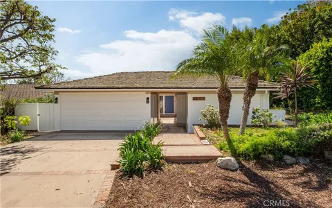 $2,199,000 | 4240 Vía Pinzon, Palos Verdes Estates, CA 90274