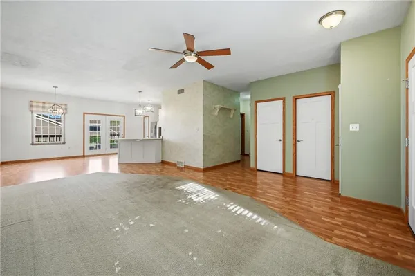 $249,000 | 6 Golfwood Drive, Hermitage, PA 16148