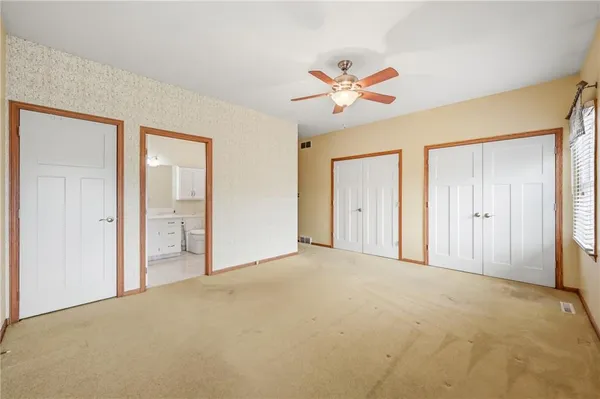 $249,000 | 6 Golfwood Drive, Hermitage, PA 16148