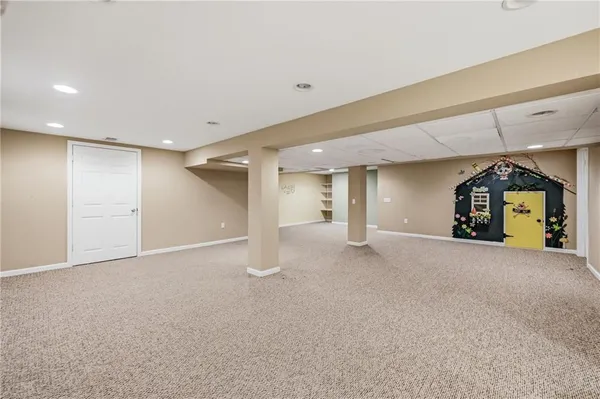$249,000 | 6 Golfwood Drive, Hermitage, PA 16148