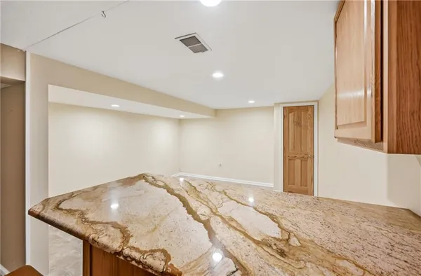 $249,000 | 6 Golfwood Drive, Hermitage, PA 16148