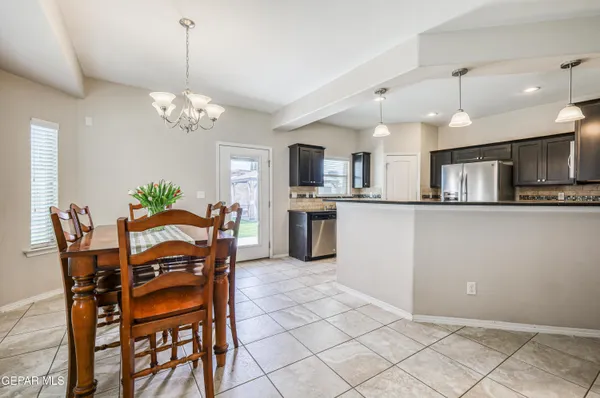 $280,000 | 380 Isaias Avenue, Canutillo, TX 79835