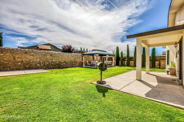 $280,000 | 380 Isaias Avenue, Canutillo, TX 79835