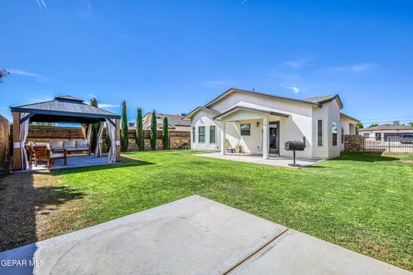 $280,000 | 380 Isaias Avenue, Canutillo, TX 79835