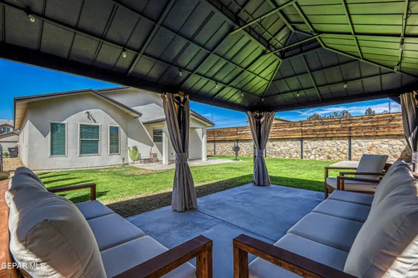 $280,000 | 380 Isaias Avenue, Canutillo, TX 79835