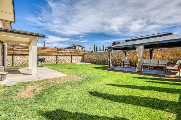 $280,000 | 380 Isaias Avenue, Canutillo, TX 79835